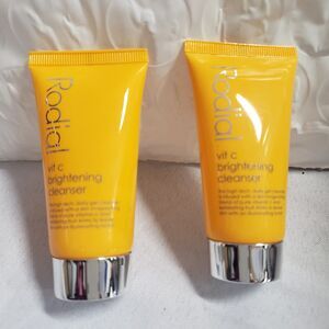 2X-RODIAL Vit C Brightening Cleanser
Mini Size 0.7 fl oz./20ml
New-Never-Used